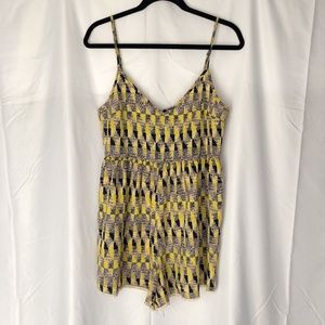 Yellow and Navy-Blue Faded Triangle Design Romper